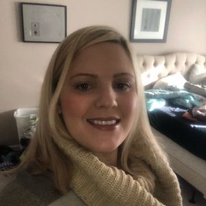 Meet your Posher, Lisa